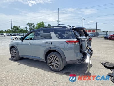 Drugie zdjęcie samochodu z przodu: 2024 NISSAN PATHFINDER SL VIN:5N1DR3CB2RC239935 - miniatura