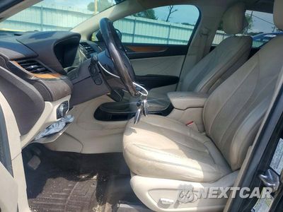Zdjęcie 7 z 13 samochodu: 2017 LINCOLN MKC SELECT VIN:5LMCJ2C96HUL27659 - miniatura