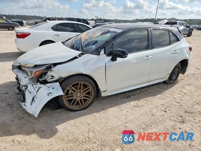 2025 TOYOTA COROLLA HATCHBACK NIGHTSHADE JTND4MBE7S3237071 - główne zdjęcie licytacji z USA - miniatura