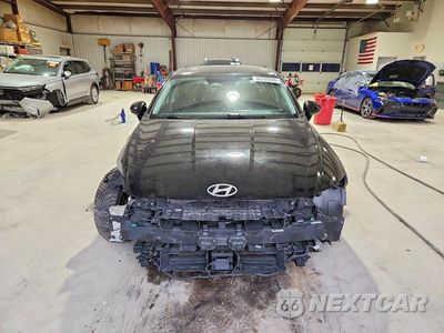 Piąte zdjęcie samochodu w środku: 2024 HYUNDAI SONATA HYBRID SEL VIN:KMHL34JJ3RA095353 - miniatura