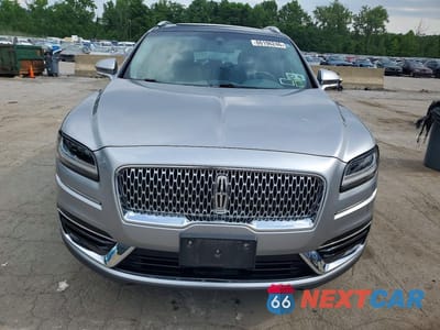 Piąte zdjęcie samochodu w środku: 2020 LINCOLN NAUTILUS RESERVE VIN:2LMPJ8K9XLBL19916 - miniatura