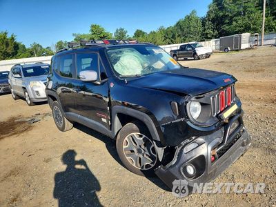 Czwarte zdjęcie samochodu z boku: 2015 JEEP RENEGADE TRAILHAWK VIN:ZACCJBCT2FPB39030 - miniatura