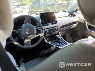 Zdjęcie 8 z 13 samochodu: 2021 TOYOTA RAV4 XLE PREMIUM VIN:2T3B6RFV1RW059985 - miniatura