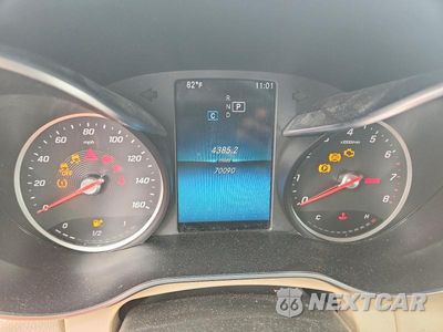 Zdjęcie 9 z 12 samochodu: 2019 MERCEDES-BENZ C 300 VIN:WDDWK8DB0KF827047 - miniatura