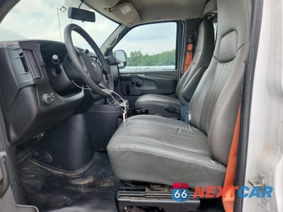 Zdjęcie 7 z 13 samochodu: 2014 CHEVROLET EXPRESS G1500 VIN:1GCSGAFX7E1153202 - miniatura