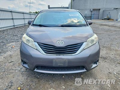 Piąte zdjęcie samochodu w środku: 2014 TOYOTA SIENNA LE VIN:5TDKK3DC6ES421878 - miniatura