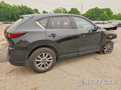 Trzecie zdjęcie samochodu z tyłu: 2024 MAZDA CX-5 SELECT VIN:JM3KFBBL2R0492528 - miniatura