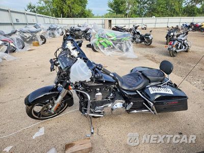 Trzecie zdjęcie samochodu z tyłu: 2015 HARLEY-DAVIDSON FLHXS STREET GLIDE SPECIAL VIN:1HD1KRM18FB642483 - miniatura