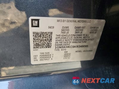 Zdjęcie 13 z 13 samochodu: 2019 CHEVROLET SUBURBAN K1500 LT VIN:1GNSKHKC6KR349095 - miniatura