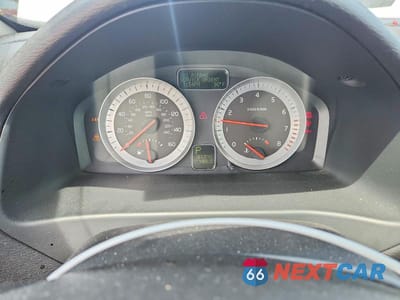 Zdjęcie 9 z 12 samochodu: 2012 VOLVO C70 T5 VIN:YV1672MCXCJ125019 - miniatura