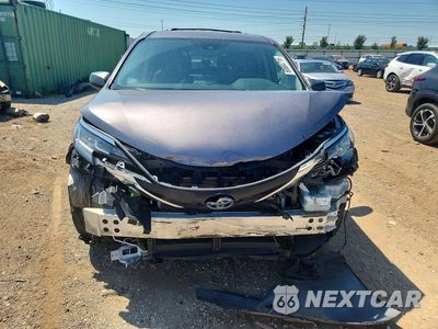 Piąte zdjęcie samochodu w środku: 2022 TOYOTA SIENNA LE VIN:5TDKSKFC0NS054712 - miniatura