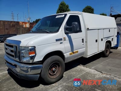 2010 FORD ECONOLINE E350 SUPER DUTY CUTAWAY VAN 1FDSE3FL1ADA08871 - główne zdjęcie licytacji z USA - miniatura
