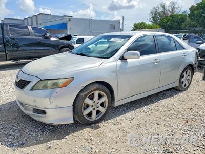 2007 TOYOTA CAMRY SE 4T1BE46K27U615447 - główne zdjęcie licytacji z USA - miniatura