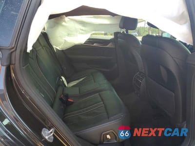 Zdjęcie 10 z 13 samochodu: 2018 BMW 640 XIGT VIN:WBAJV6C5XJBJ99657 - miniatura