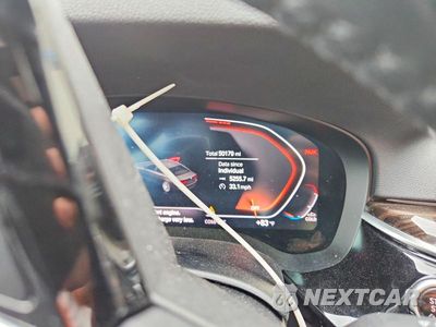 Zdjęcie 9 z 12 samochodu: 2020 BMW 540 XI VIN:WBAJS3C08LCD97052 - miniatura