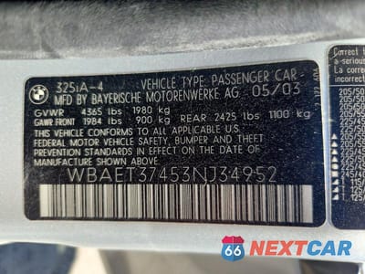 Zdjęcie 12 z 12 samochodu: 2003 BMW 325 I VIN:WBAET37453NJ34952 - miniatura