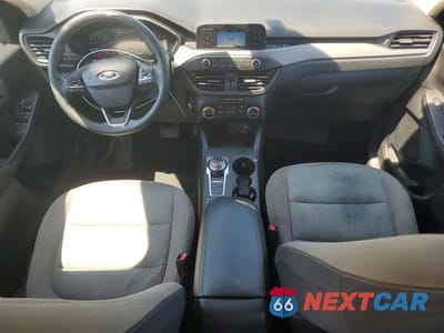 Zdjęcie 8 z 13 samochodu: 2020 FORD ESCAPE S VIN:1FMCU0F66LUC41437 - miniatura