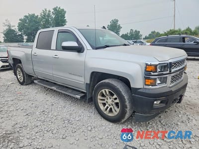 Czwarte zdjęcie samochodu z boku: 2015 CHEVROLET SILVERADO K1500 LT VIN:3GCUKREC6FG158396 - miniatura