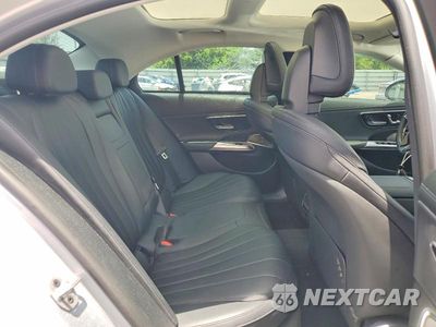 Zdjęcie 10 z 12 samochodu: 2024 MERCEDES-BENZ E 350 4MATIC VIN:W1KLF4HB3RA011788 - miniatura