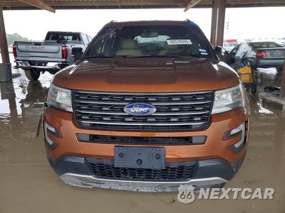 Piąte zdjęcie samochodu w środku: 2017 FORD EXPLORER XLT VIN:1FM5K7D86HGE36665 - miniatura