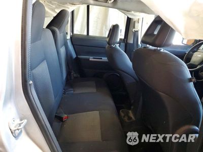 Zdjęcie 11 z 13 samochodu: 2008 JEEP PATRIOT SPORT VIN:1J8FF28W98D530557 - miniatura