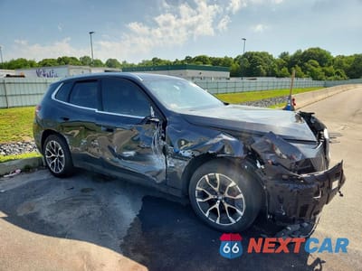 Czwarte zdjęcie samochodu z boku: 2026 BMW X3 30 XDRIVE VIN:5UX53GP04T9419382 - miniatura