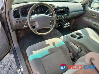 Zdjęcie 8 z 12 samochodu: 2000 TOYOTA TUNDRA SR5 VIN:5TBRT3411YS075505 - miniatura