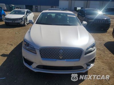Piąte zdjęcie samochodu w środku: 2019 LINCOLN MKZ RESERVE II VIN:3LN6L5FC6KR610791 - miniatura