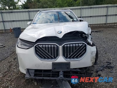 Piąte zdjęcie samochodu w środku: 2025 BMW X3 30 XDRIVE VIN:5UX53GP09S9Y55773 - miniatura