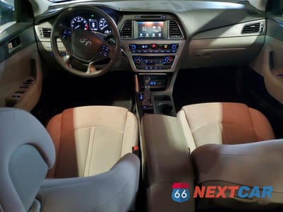 Zdjęcie 8 z 12 samochodu: 2016 HYUNDAI SONATA SE VIN:5NPE24AF9GH331912 - miniatura