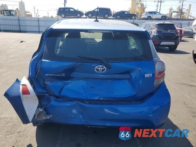 Zdjęcie 6 z 12 samochodu: 2012 TOYOTA PRIUS C THREE VIN:JTDKDTB38C1009954 - miniatura