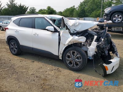 Czwarte zdjęcie samochodu z boku: 2024 KIA SELTOS S VIN:KNDEUCAA2R7518439 - miniatura