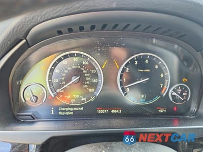 Zdjęcie 9 z 13 samochodu: 2018 BMW X5 XDR40E VIN:5UXKT0C58J0V98233 - miniatura