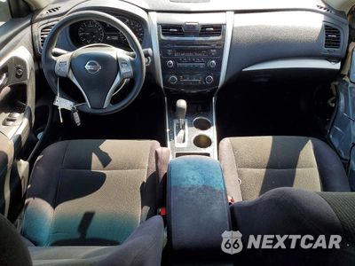Zdjęcie 8 z 12 samochodu: 2013 NISSAN ALTIMA 2.5 VIN:1N4AL3AP3DC908879 - miniatura
