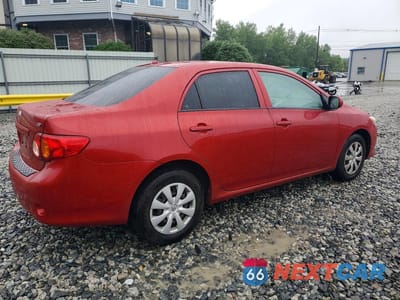 Trzecie zdjęcie samochodu z tyłu: 2010 TOYOTA COROLLA LE VIN:2T1BU4EE6AC250259 - miniatura
