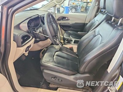 Zdjęcie 7 z 13 samochodu: 2022 CHRYSLER PACIFICA TOURING L VIN:2C4RC1BG3NR146274 - miniatura