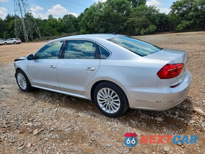 Drugie zdjęcie samochodu z przodu: 2016 VOLKSWAGEN PASSAT SE VIN:1VWBS7A37GC062876 - miniatura