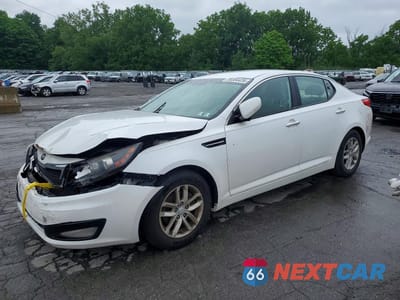2013 KIA OPTIMA LX KNAGM4A77D5395726 - główne zdjęcie licytacji z USA - miniatura