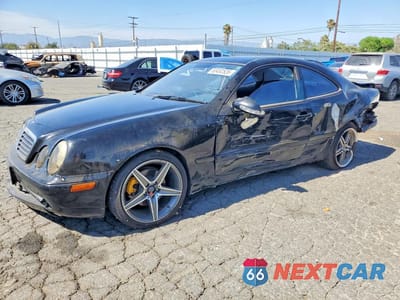 2002 MERCEDES-BENZ CLK 430 WDBLJ70G92T111615 - główne zdjęcie licytacji z USA - miniatura