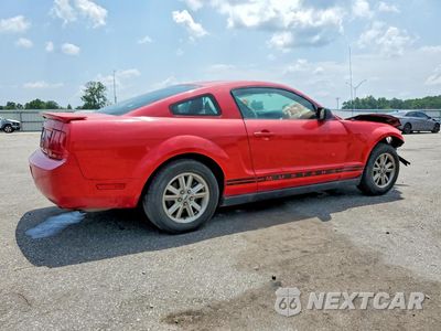Trzecie zdjęcie samochodu z tyłu: 2007 FORD MUSTANG VIN:1ZVFT80N975212983 - miniatura