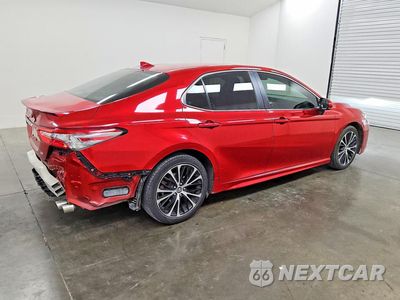 Trzecie zdjęcie samochodu z tyłu: 2019 TOYOTA CAMRY SE VIN:4T1B11HK9KU286651 - miniatura