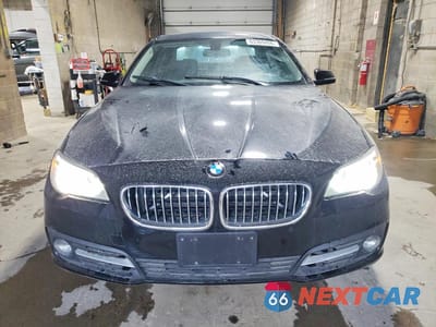 Piąte zdjęcie samochodu w środku: 2015 BMW 528 XI VIN:WBA5A7C55FD625057 - miniatura