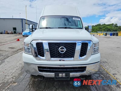 Piąte zdjęcie samochodu w środku: 2014 NISSAN NV 2500 DELIVERY VAN VIN:1N6AF0LY5EN108741 - miniatura