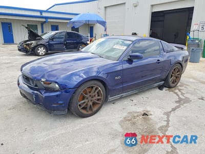 2012 FORD MUSTANG GT 1ZVBP8CF2C5244353 - główne zdjęcie licytacji z USA - miniatura