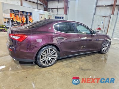 Trzecie zdjęcie samochodu z tyłu: 2017 MASERATI GHIBLI S VIN:ZAM57RTL4H1247115 - miniatura