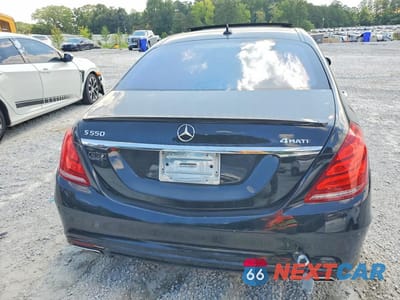 Zdjęcie 6 z 12 samochodu: 2015 MERCEDES-BENZ S 550 4MATIC VIN:WDDUG8FB6FA108104 - miniatura