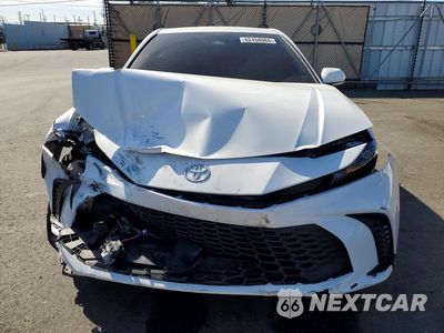 Piąte zdjęcie samochodu w środku: 2025 TOYOTA CAMRY SE VIN:4T1DAACK8SU162774 - miniatura