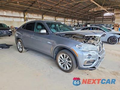 Czwarte zdjęcie samochodu z boku: 2017 BMW X6 SDRIVE35I VIN:5UXKU0C34H0G68156 - miniatura