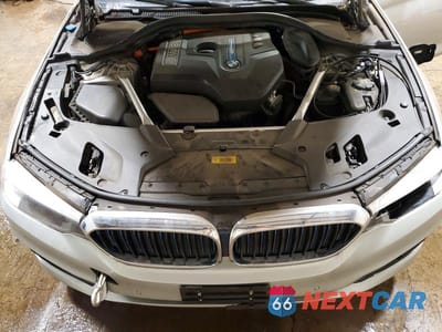 Zdjęcie 11 z 12 samochodu: 2019 BMW 530XE VIN:WBAJB1C5XKB376270 - miniatura