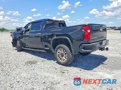 Drugie zdjęcie samochodu z przodu: 2023 CHEVROLET SILVERADO K2500 HIGH COUNTRY VIN:1GC4YREY7PF148019 - miniatura
